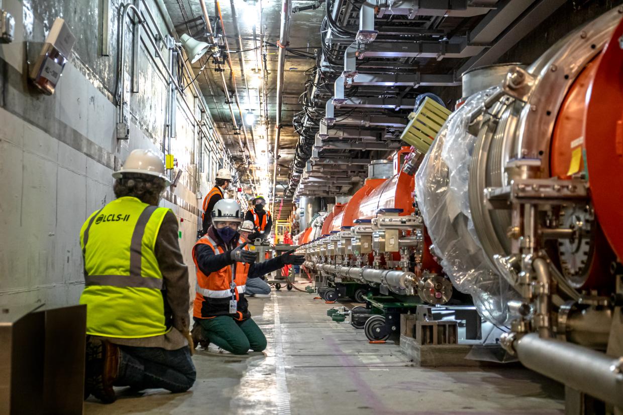 Cryomodule installation